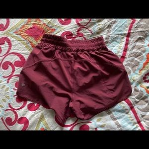 Lululemon track that short size 8